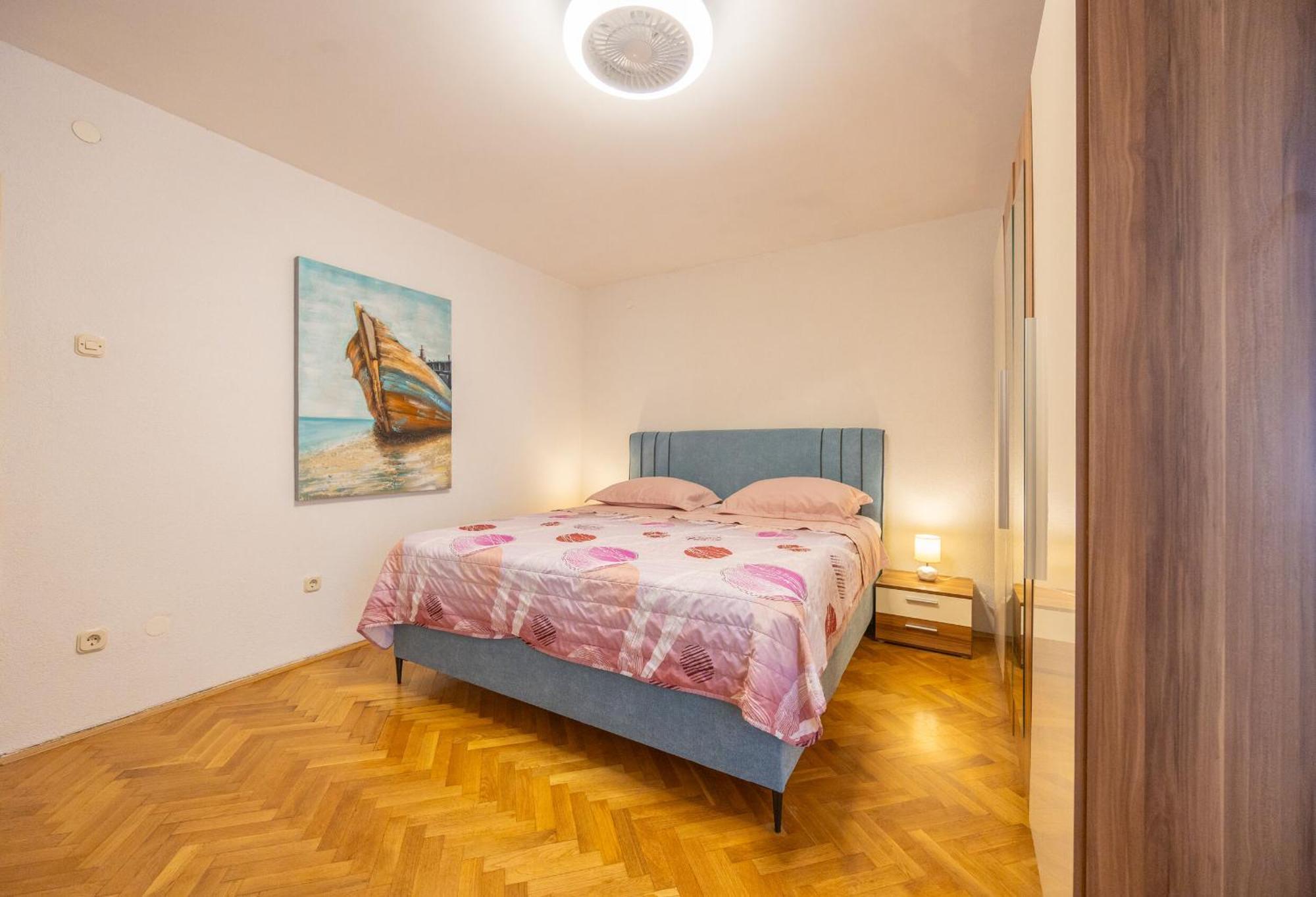 Apartment Mihaljević Baska Voda Bagian luar foto