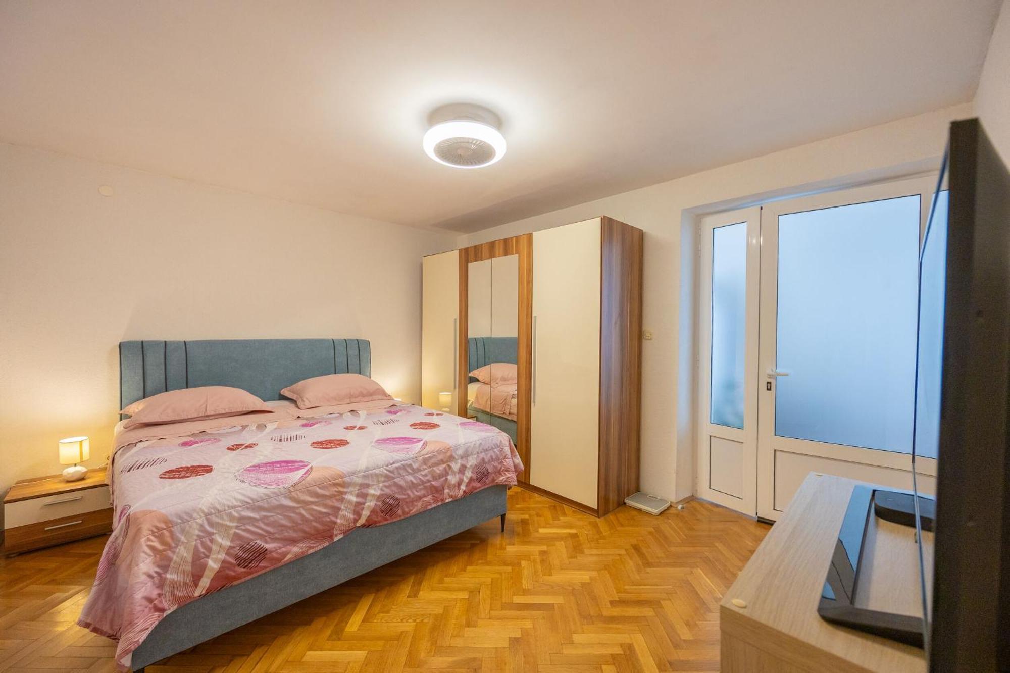 Apartment Mihaljević Baska Voda Bagian luar foto
