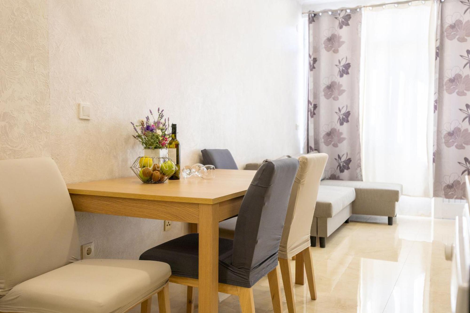 Apartment Mihaljević Baska Voda Bagian luar foto