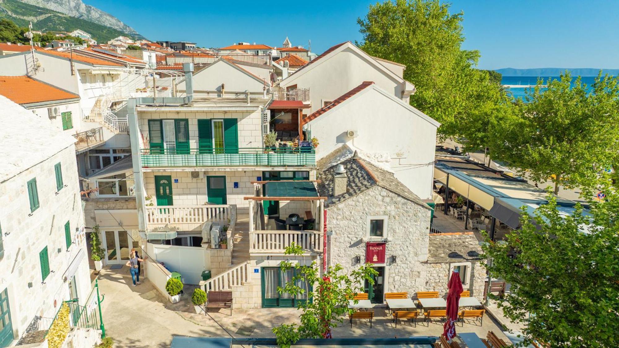 Apartment Mihaljević Baska Voda Bagian luar foto